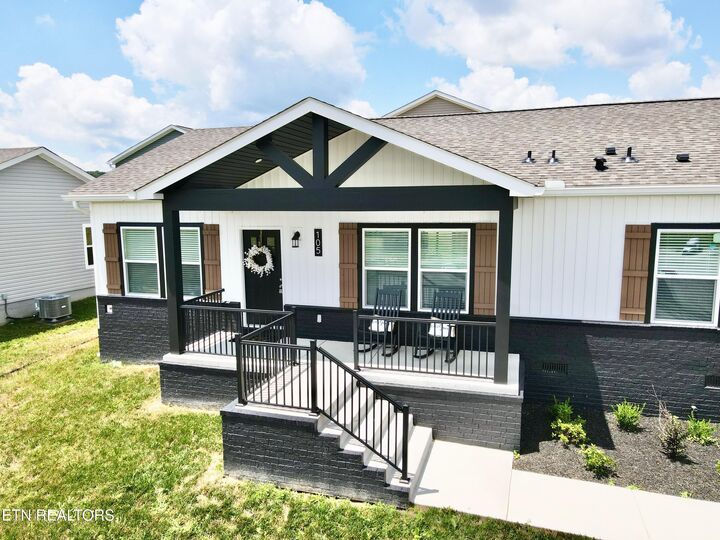 Property Photo: 105 Ruby Lane TN 37824