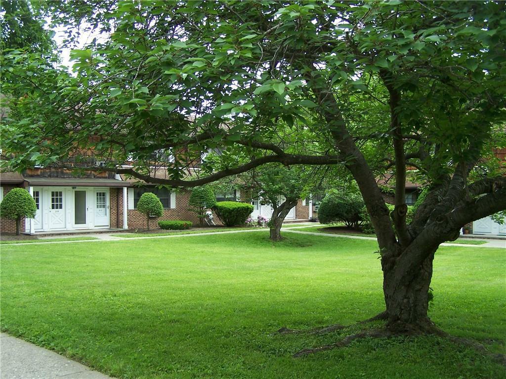 Property Photo: 102 Park Lane NY 10990