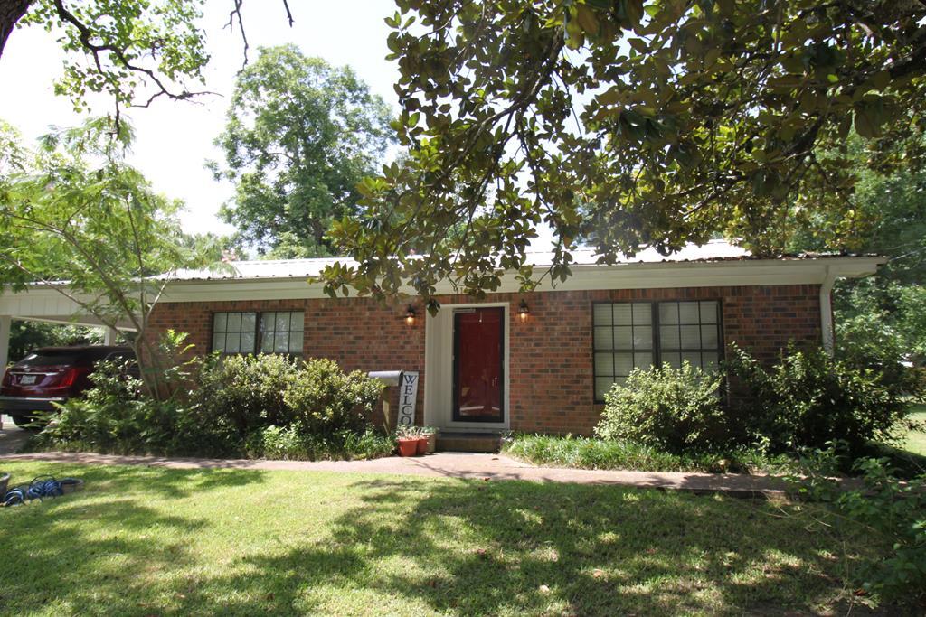 Property Photo:  111 West Pecan  TX 75949 