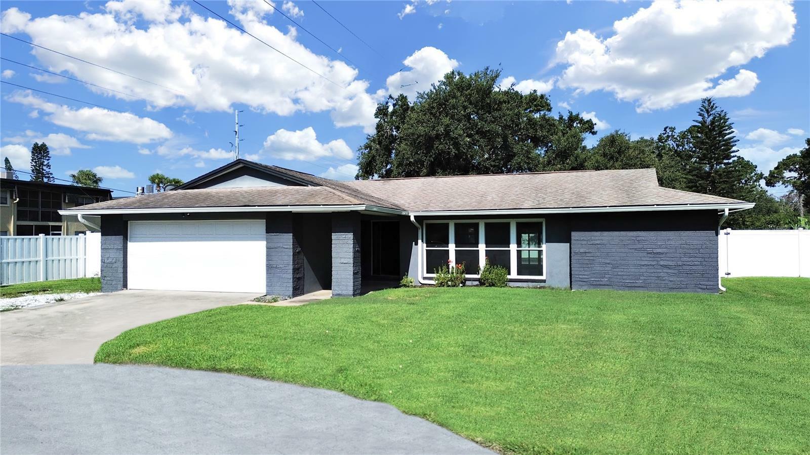 Property Photo: 800 Embassy Road FL 33771