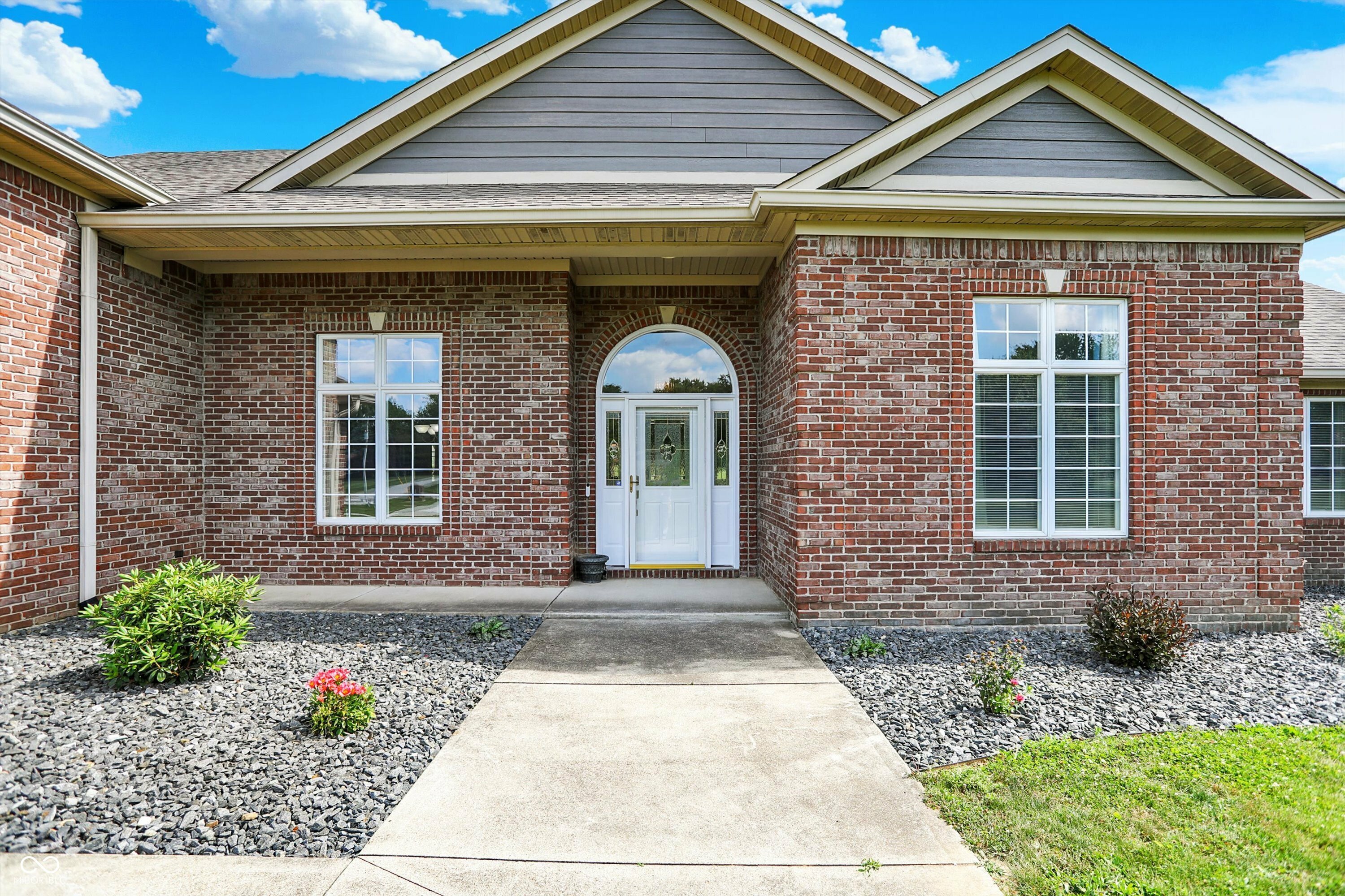 Property Photo: 421 Lowry Street IN 46147