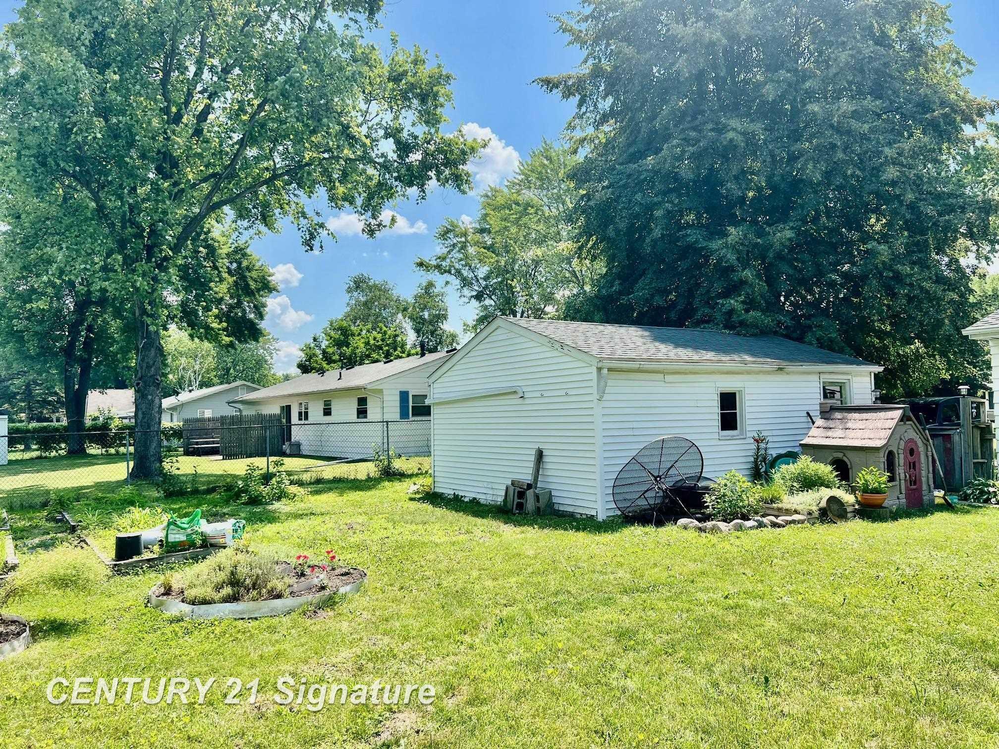 Property Photo: 4840 Clunie Street MI 48638