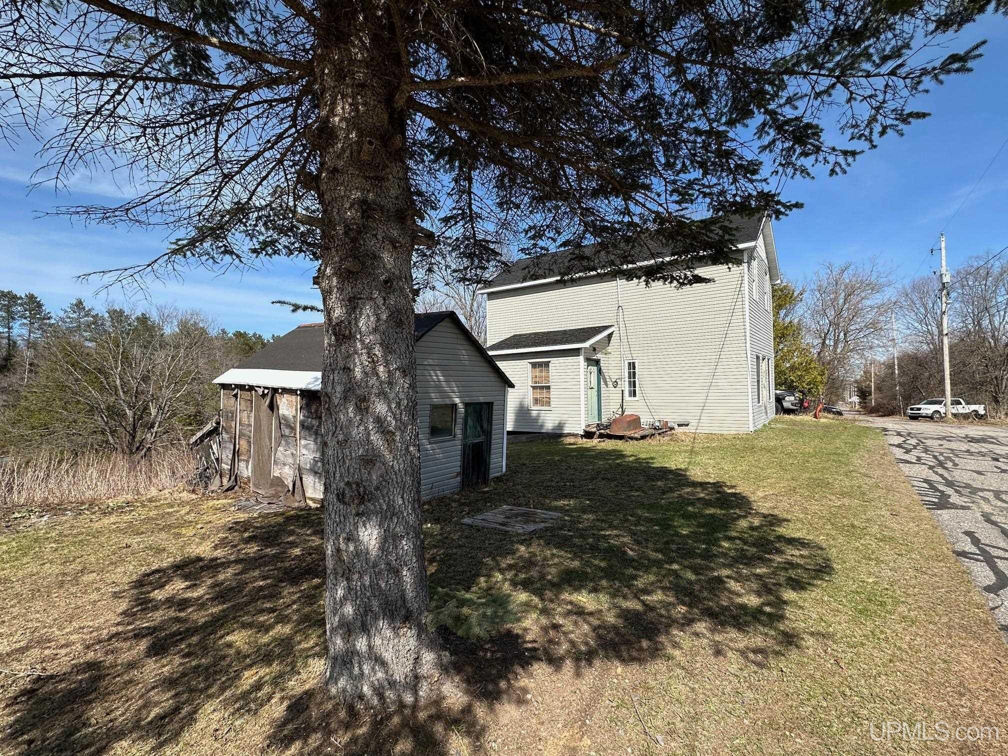 Property Photo:  304 W Railroad Street  MI 49861-0000 