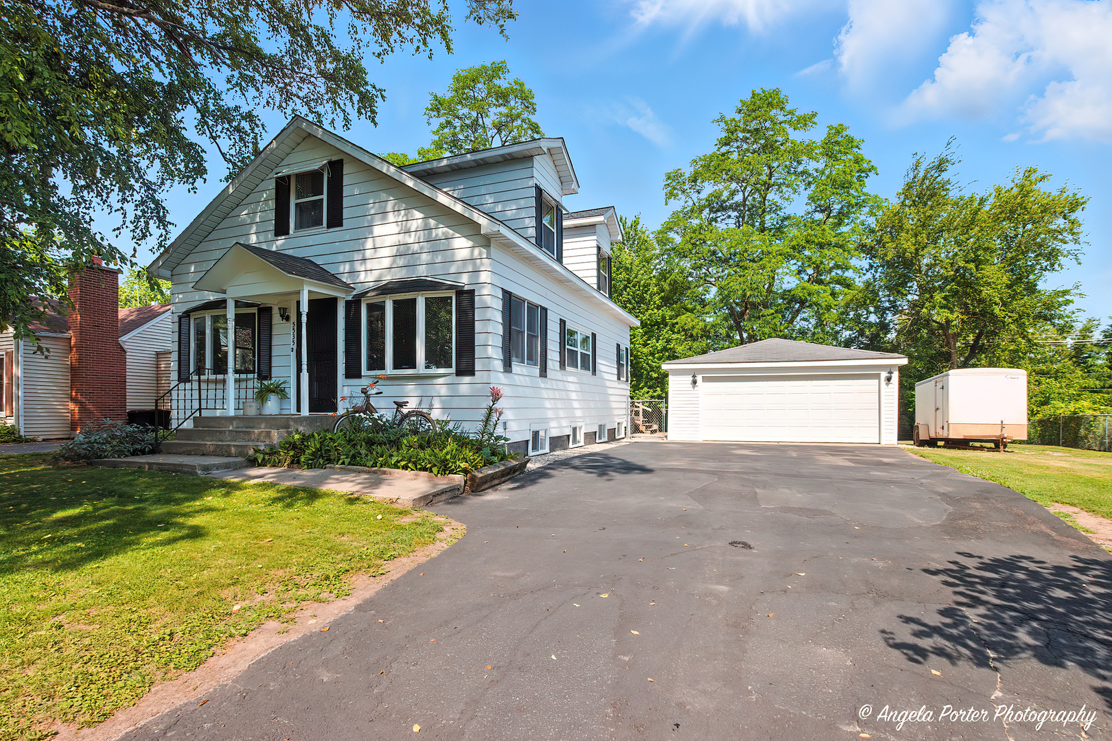 Property Photo: 5535 Wonder Woods Drive IL 60097