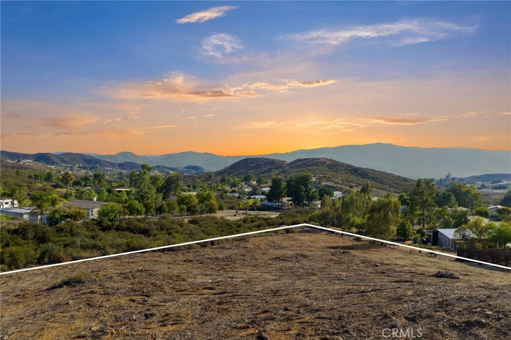 Property Photo:  33590 Hayfield  CA 92595 