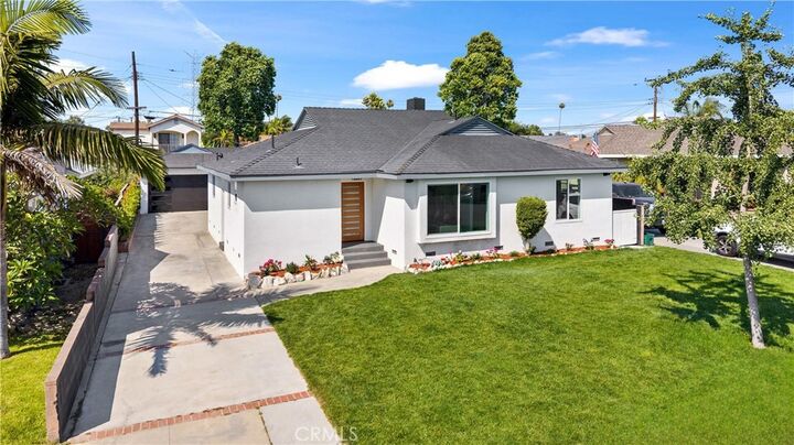 Property Photo: 7421 Ivo Street CA 90240