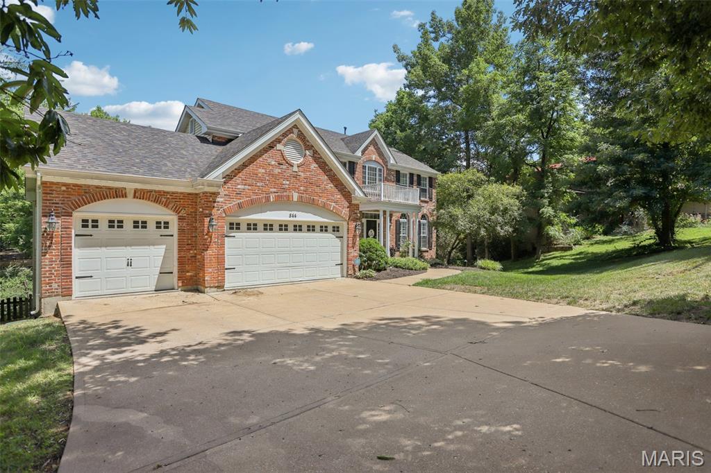 Property Photo: 844 Culloden Road MO 63122