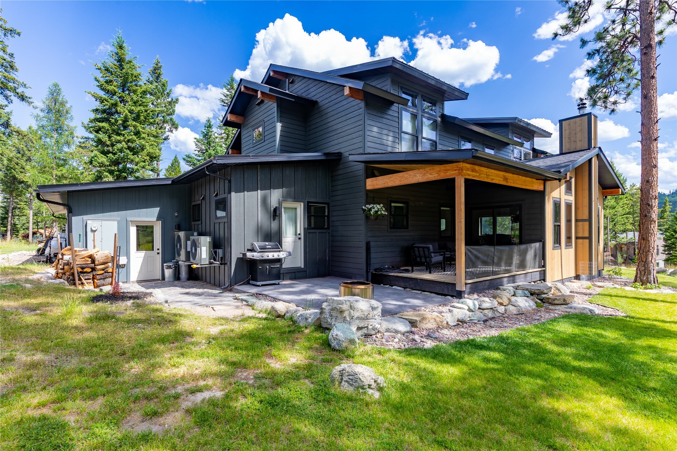 Property Photo: 328 Spurwing Loop MT 59922