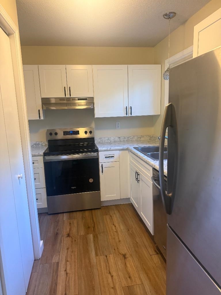 Property Photo: 14 Stonehedge Drive VT 05405