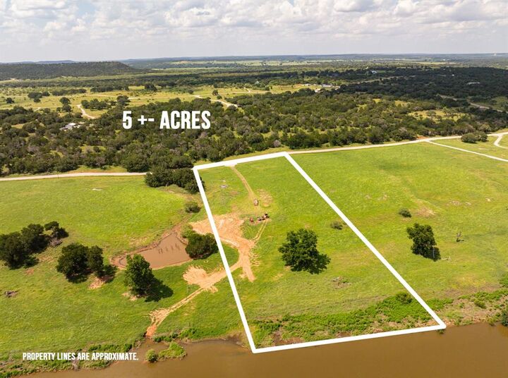 Property Photo: 2105 River Shoals Road TX 76067