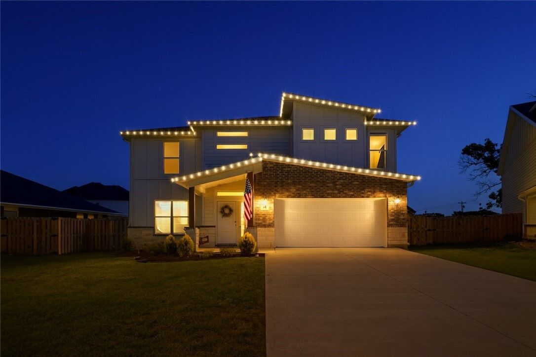 Property Photo:  571 Stoneseed Street  AR 72719 