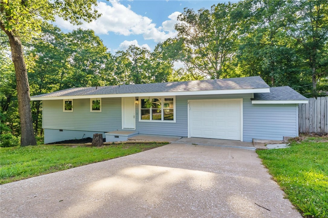 2 Rochdale Drive  Bella Vista AR 72714 photo