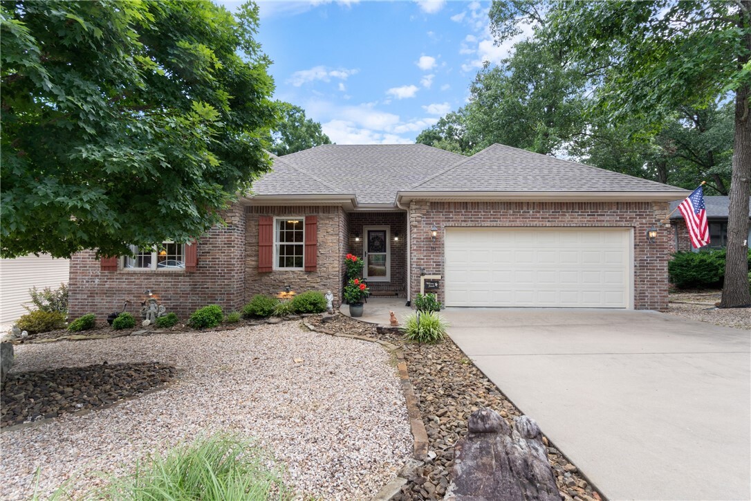 Property Photo: 18 Yarmouth Drive AR 72715