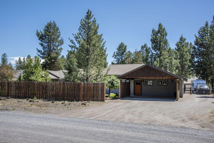 Property Photo: 16111 Lava Drive OR 97739