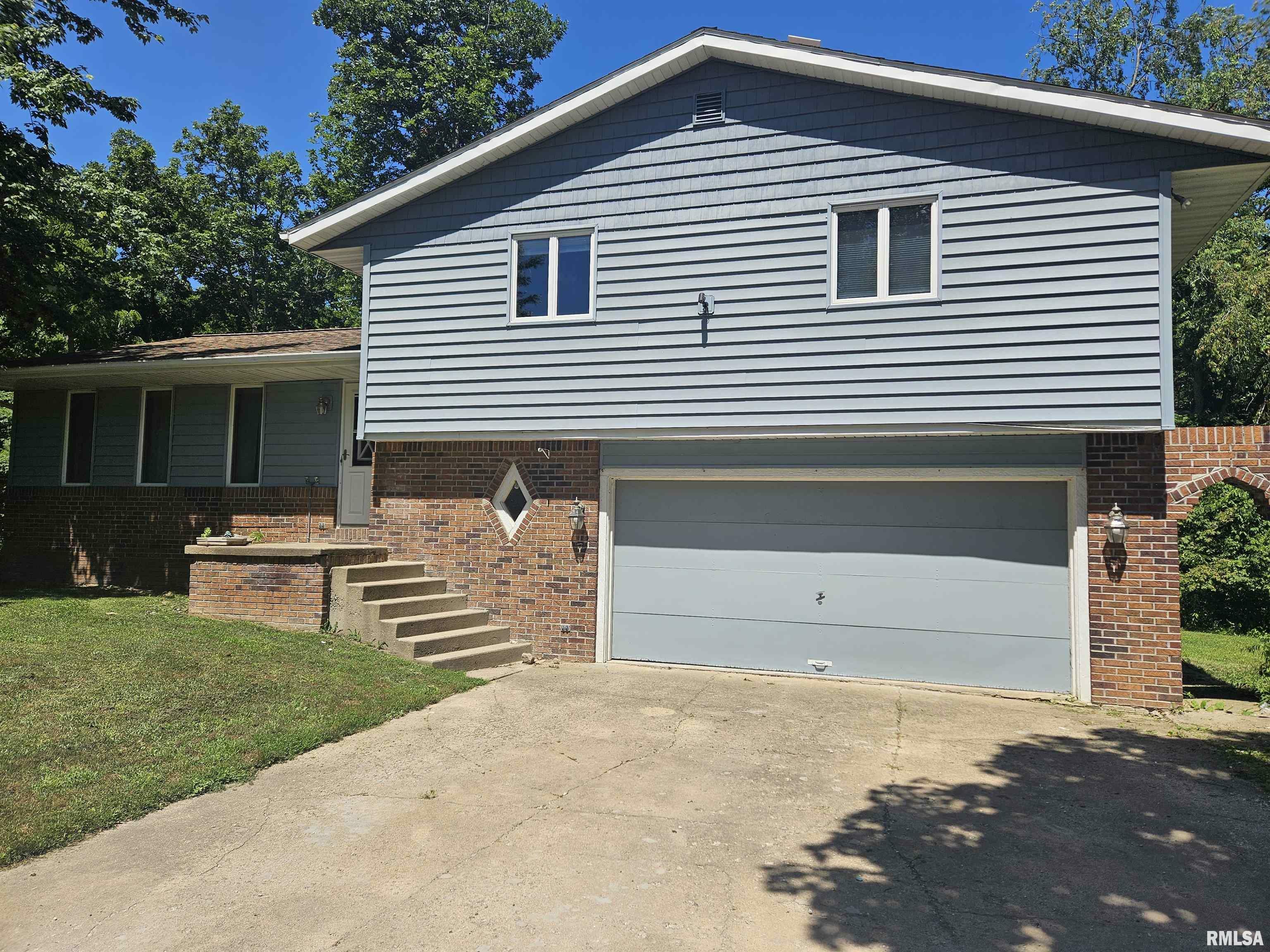 Property Photo: 7029 Vista Corte Drive IL 61734
