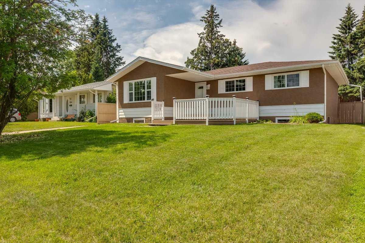 Property Photo: 3238 57 Avenue AB T4N 5V5