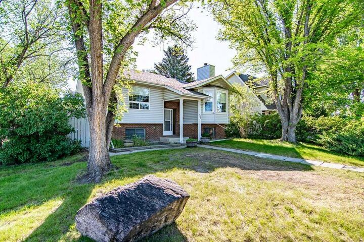 Photo de la propriété:  55 Goodall Avenue  AB T4P 2R3 