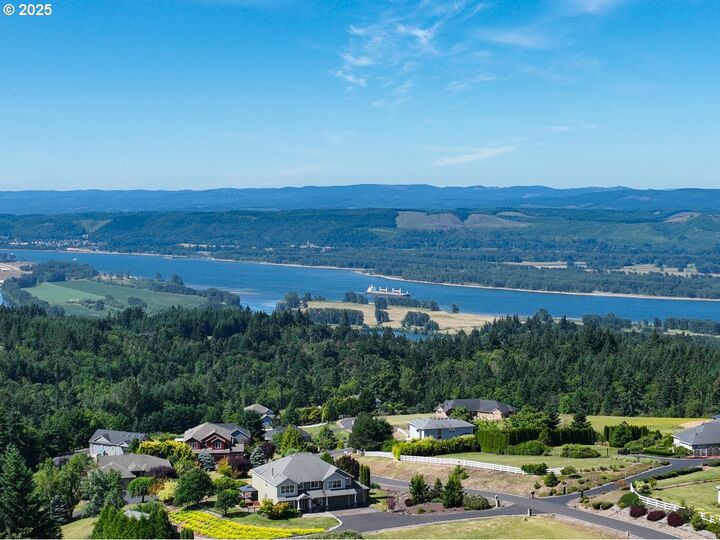 Property Photo: 442 Varsity Rd WA 98625