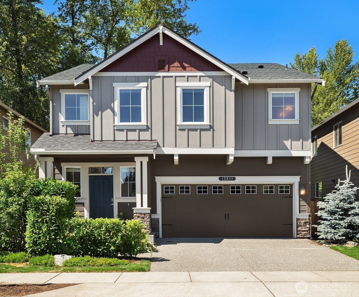 Property Photo: 12611 37th Place NE WA 98258