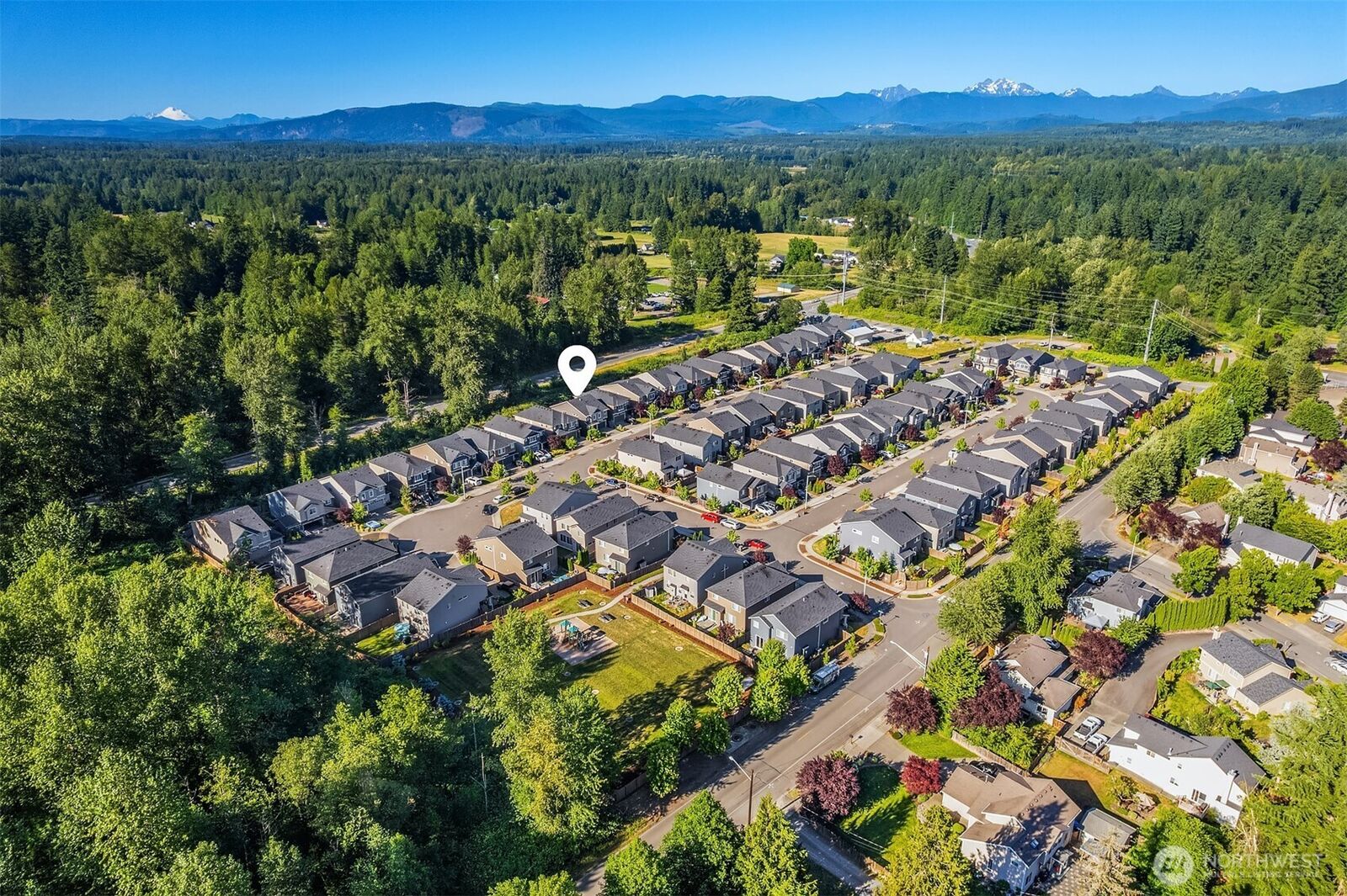Property Photo: 12611 37th Place NE WA 98258