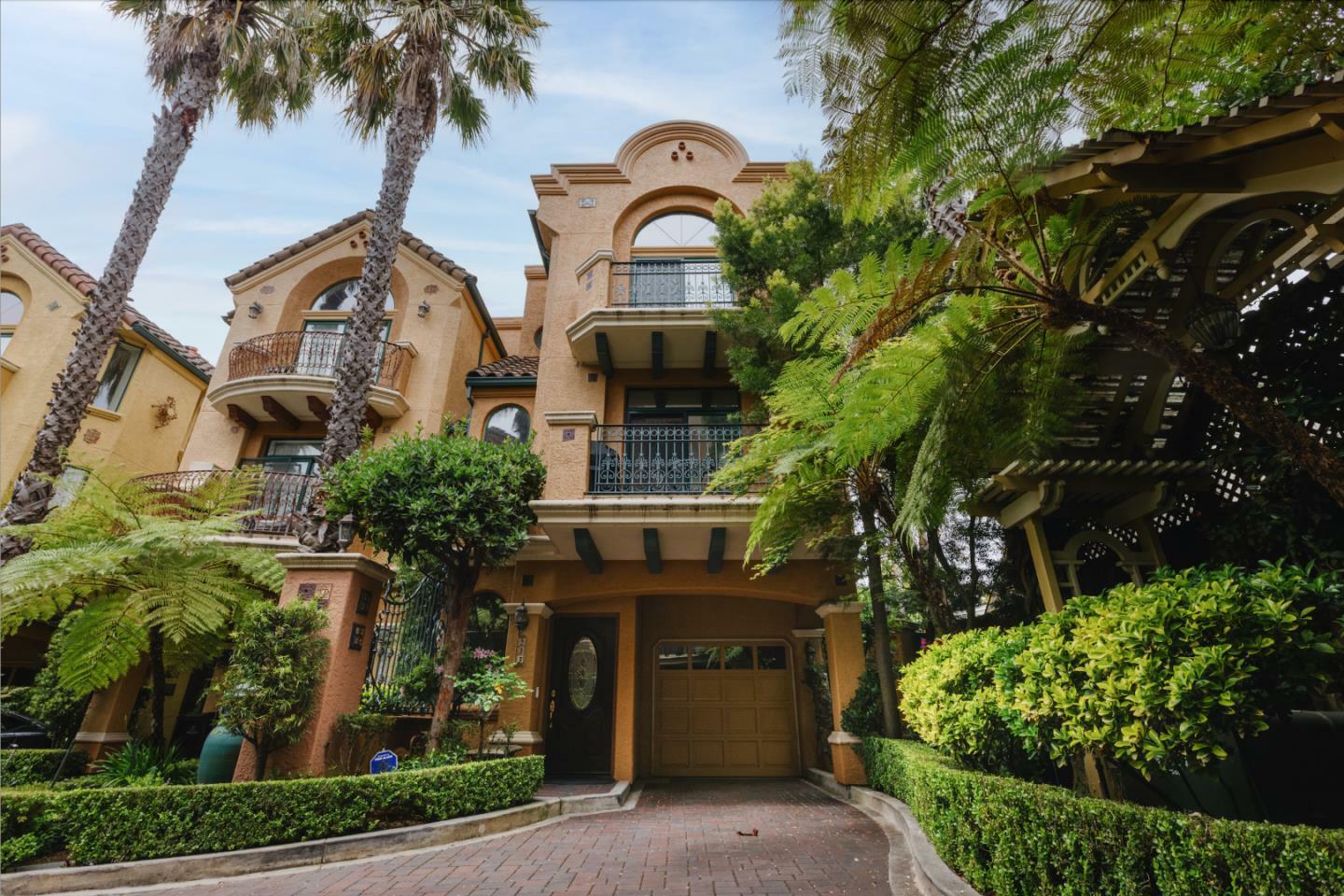 Property Photo: 233 Villa Mar Vista CA 95060