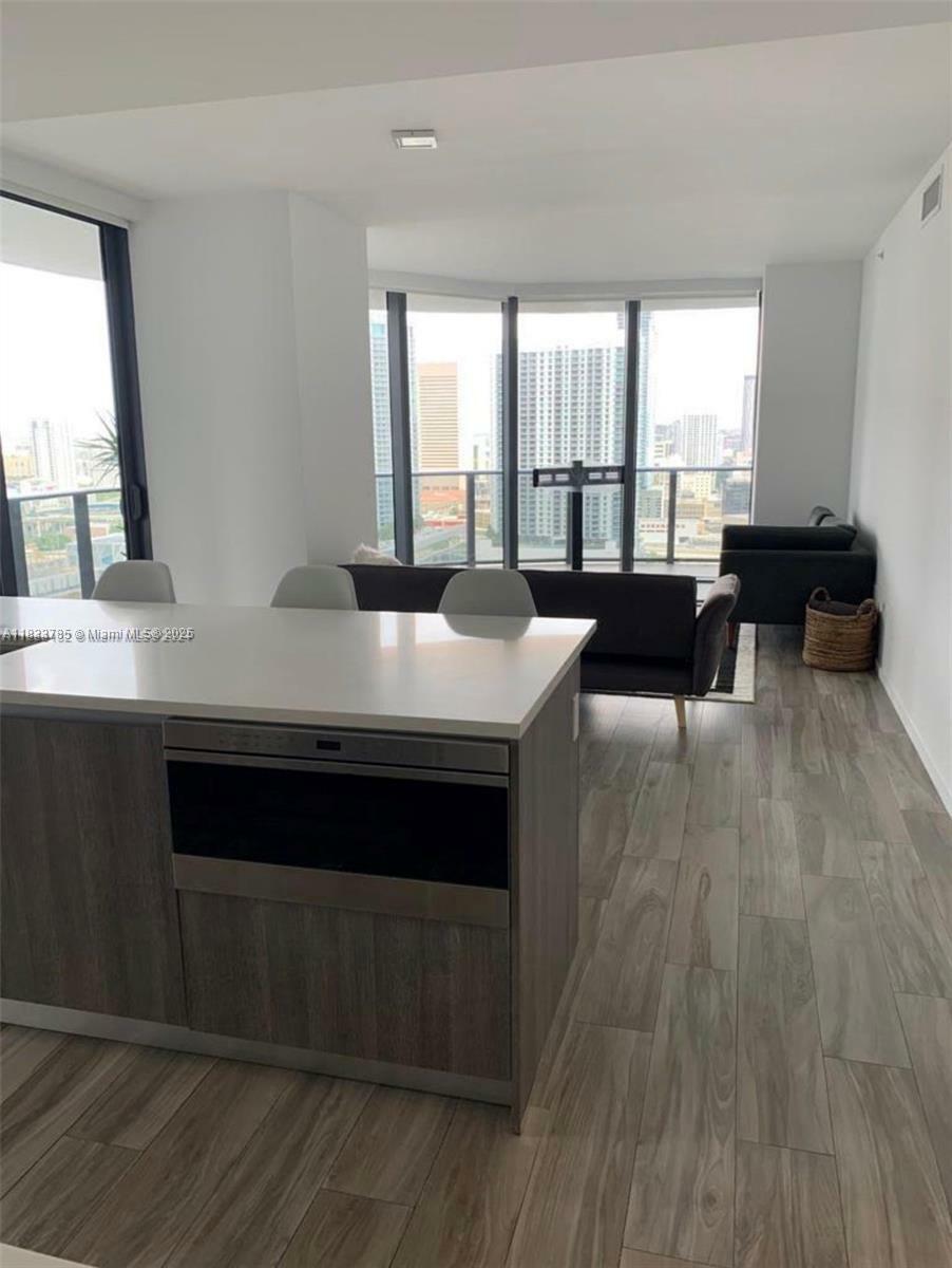 Property Photo: 801 S Miami Ave 2609 FL 33130