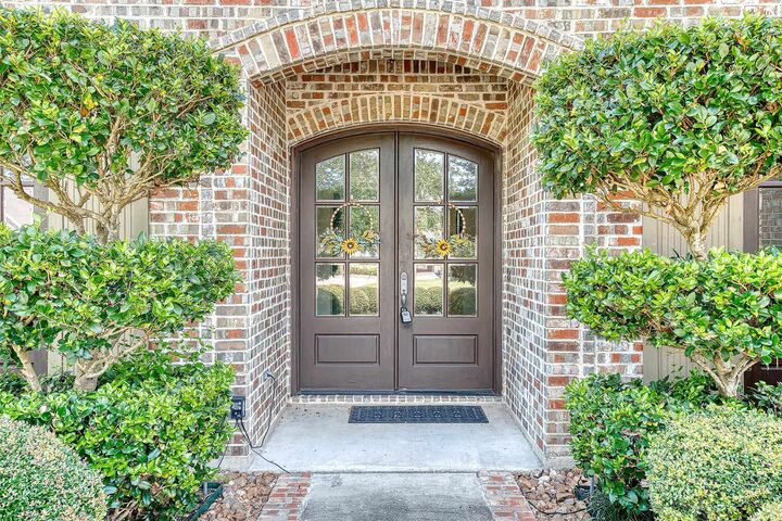Property Photo: 3550 Windrose Dr TX 77706
