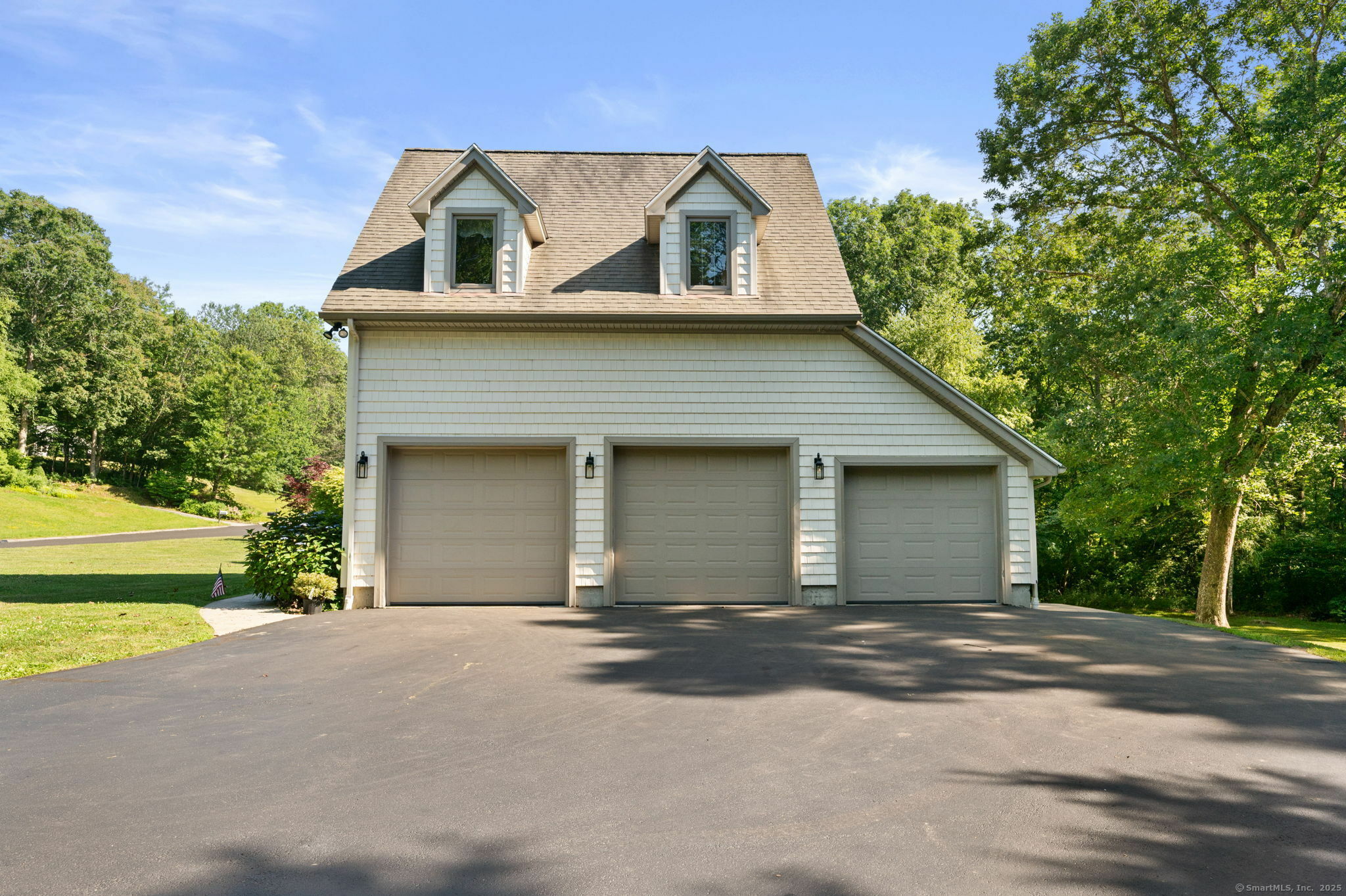 Property Photo:  18 Sandpiper Lane  CT 06333 