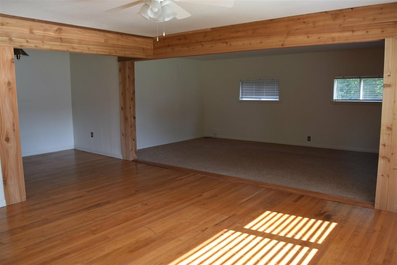 Property Photo: 202 S Marshall Street OK 74074