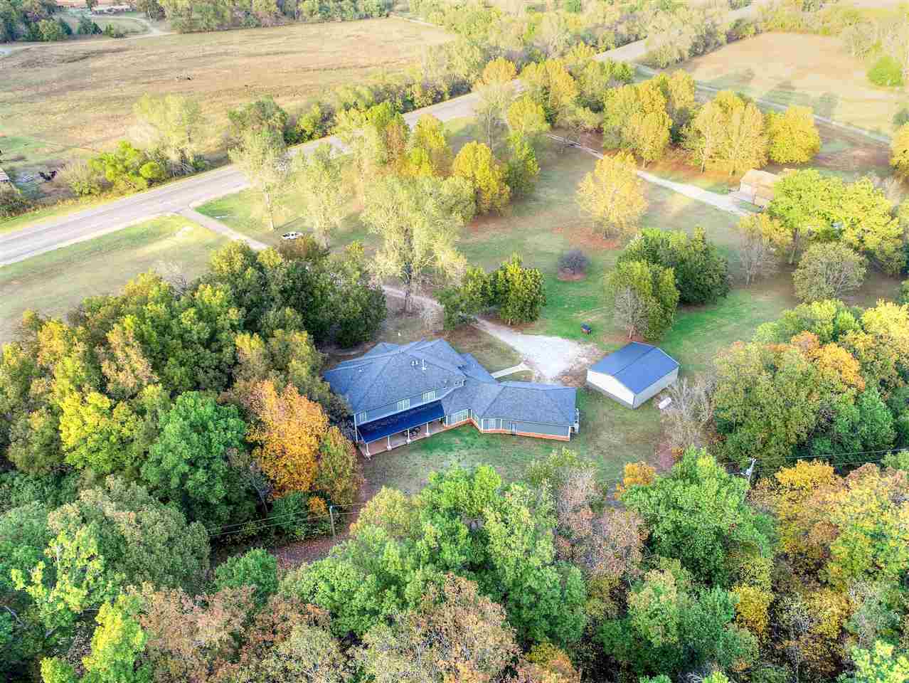 Property Photo: 21807 W Highway 51 OK 74085