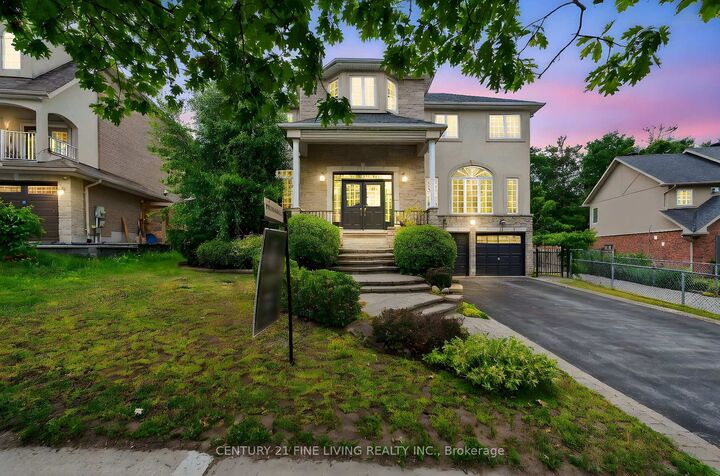 Photo de la propriété:  46 Cumming Drive  ON L4N 0C5 