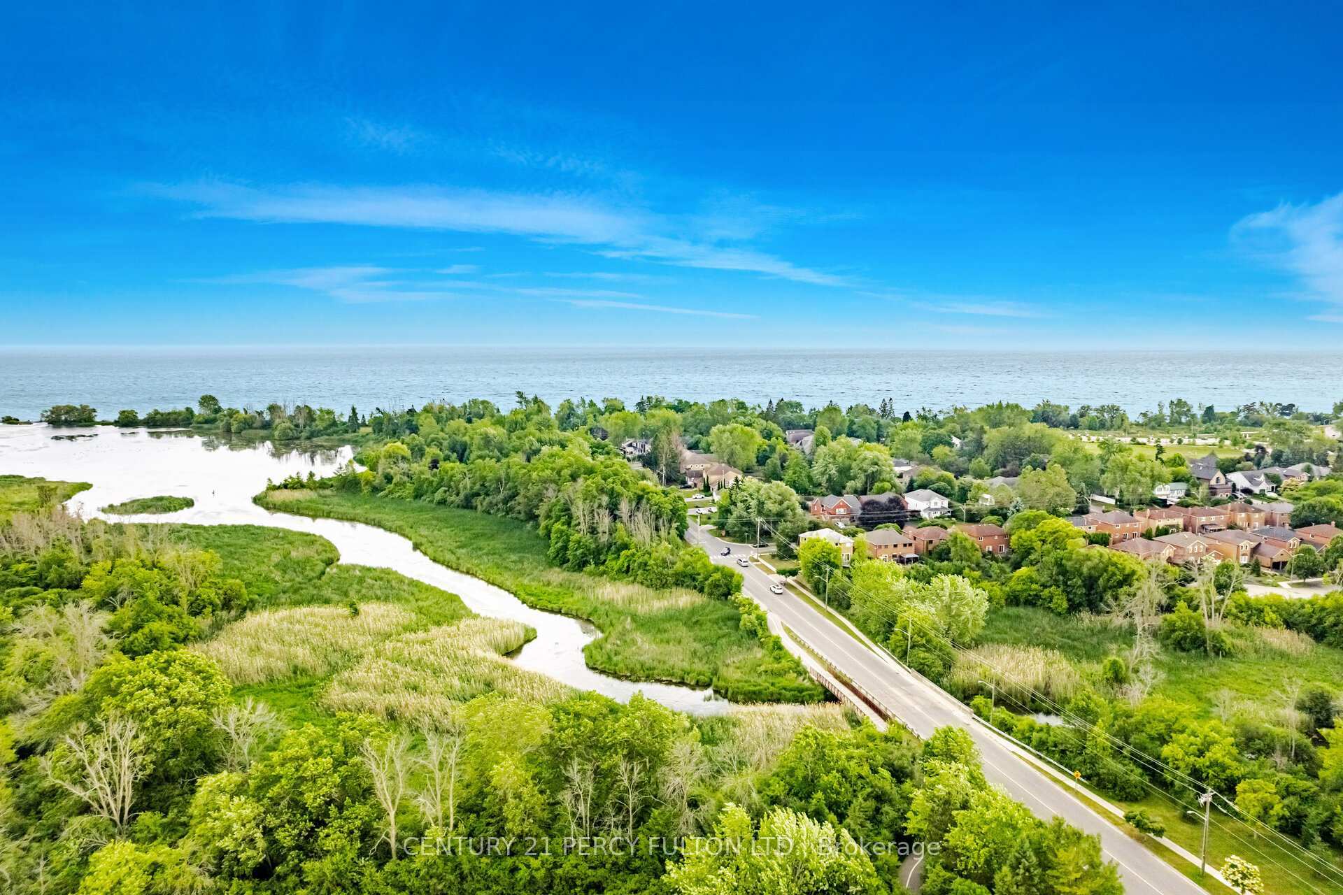 Property Photo: 1104 Shoal Point Road ON L1S 1E2