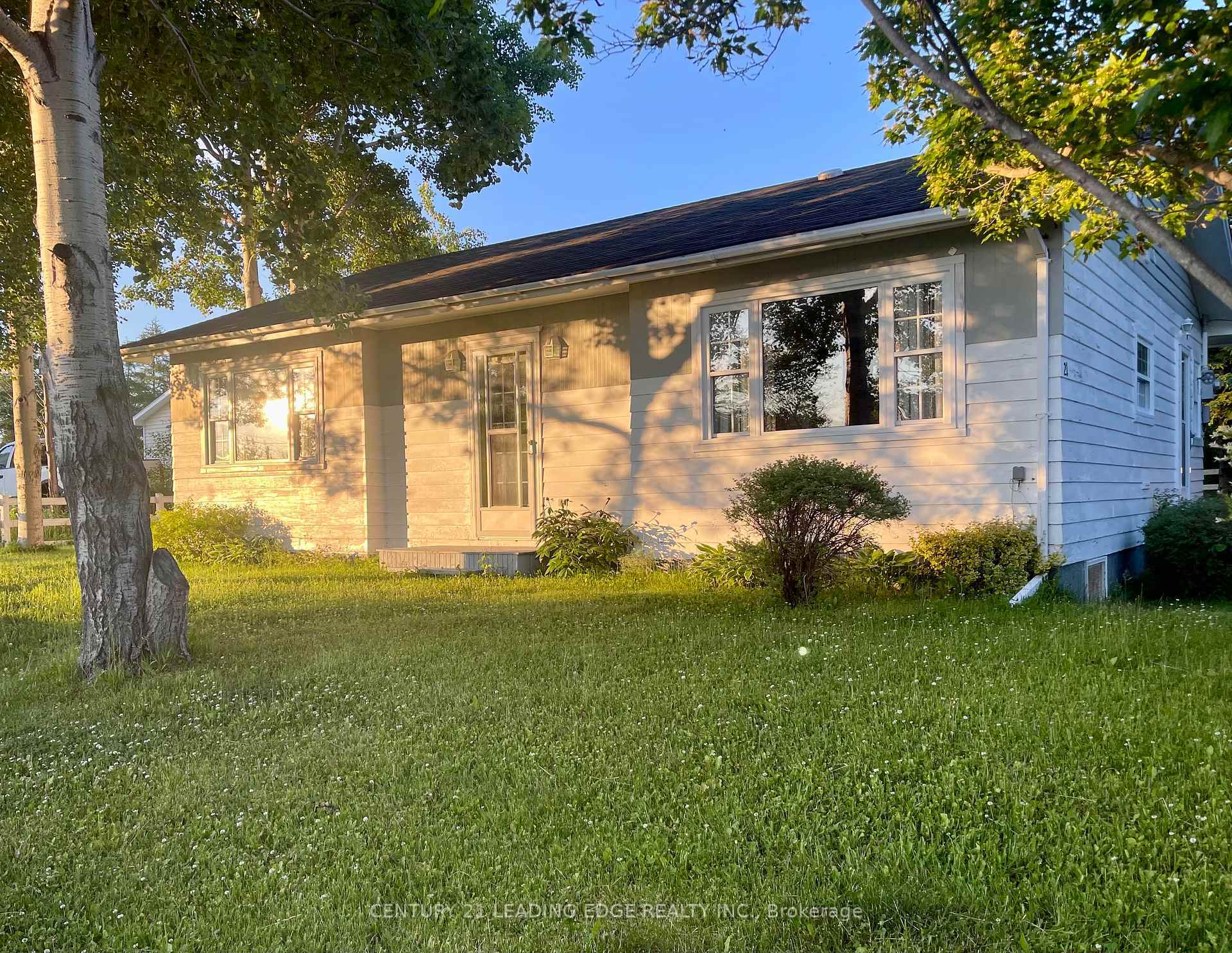 Property Photo:  21 Collett Drive  NF A0G 2P0 