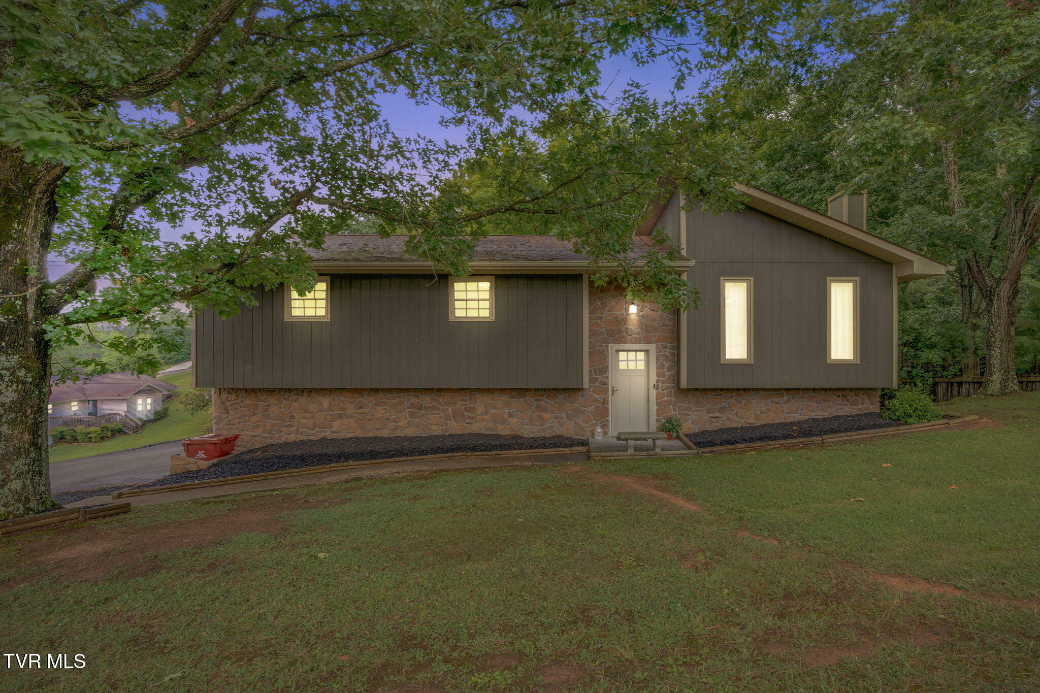 Property Photo: 2803 Big Ridge Road TN 37601