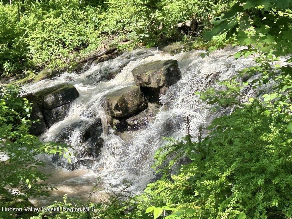 Property Photo: 483 Mountain NY 12440