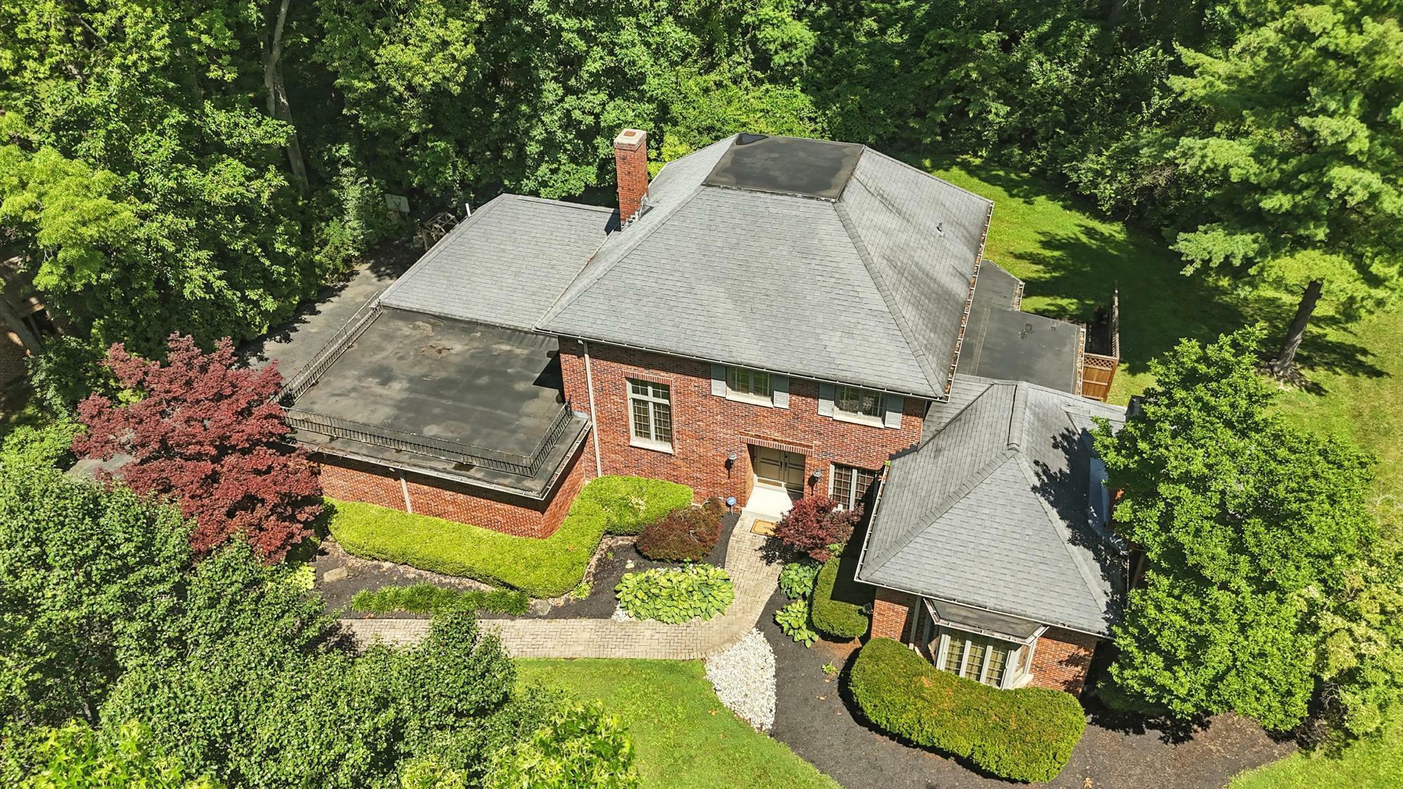 Property Photo: 169 Trailwoods Drive OH 45415