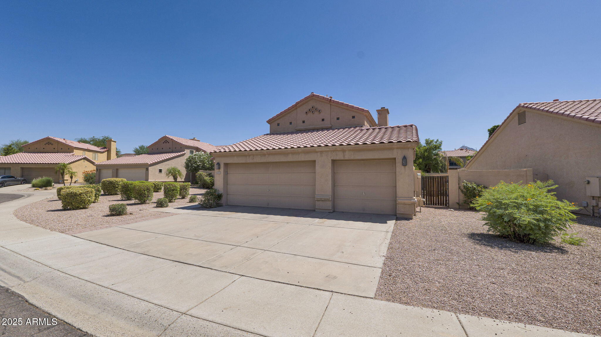 Property Photo:  15285 N 92nd Place  AZ 85260 