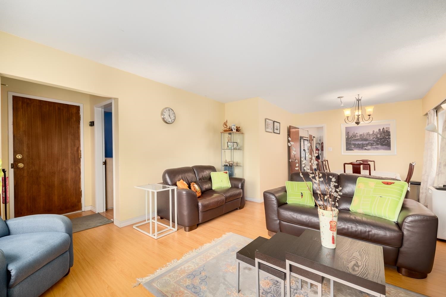 Property Photo:  5679 Clinton Street  BC V5J 2M2 