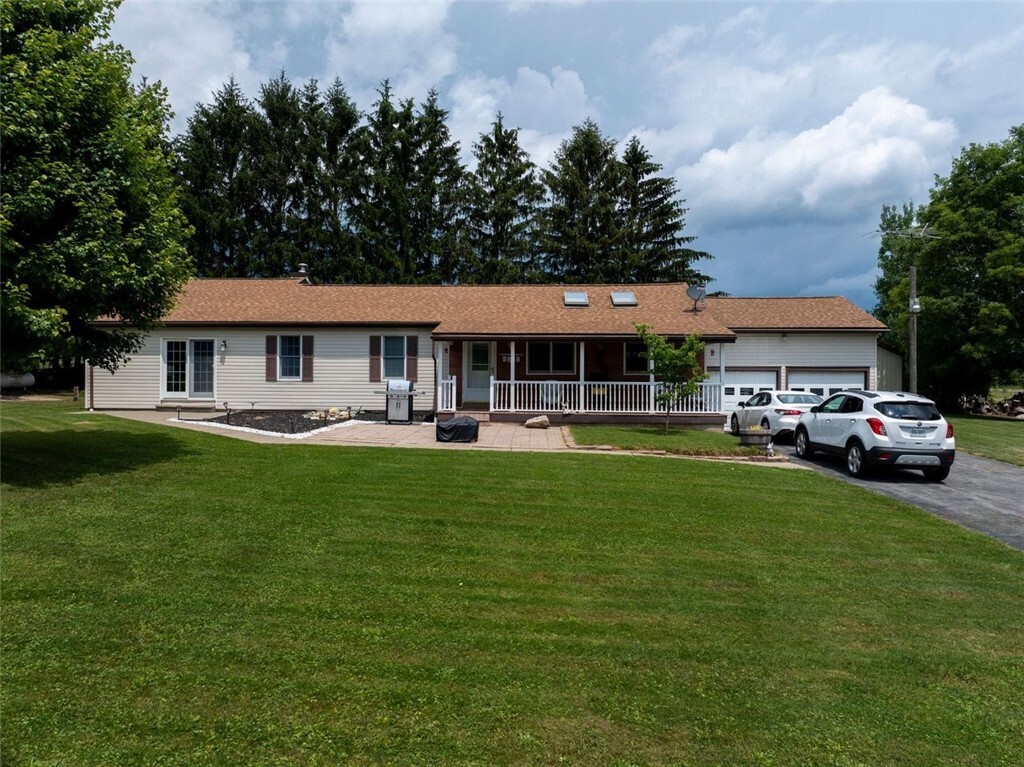 Property Photo: 9447 County Route 75 NY 14418