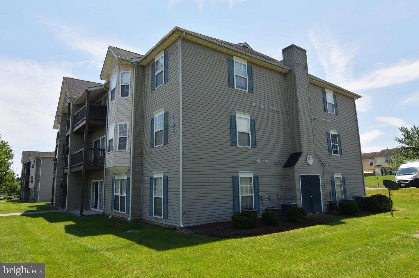Property Photo:  136 Brookland Court 1  VA 22602 