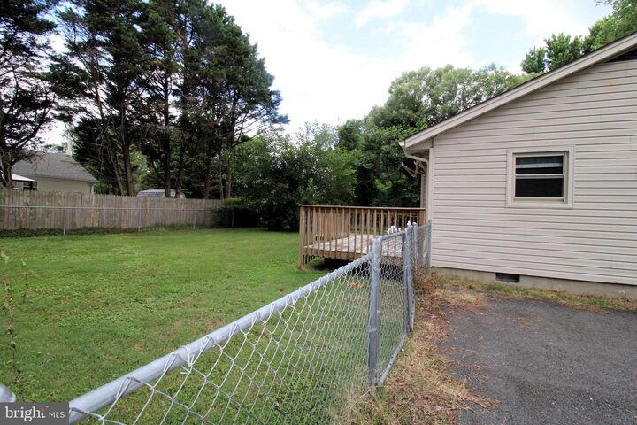Property Photo:  202 Benjamin Avenue  MD 21804 