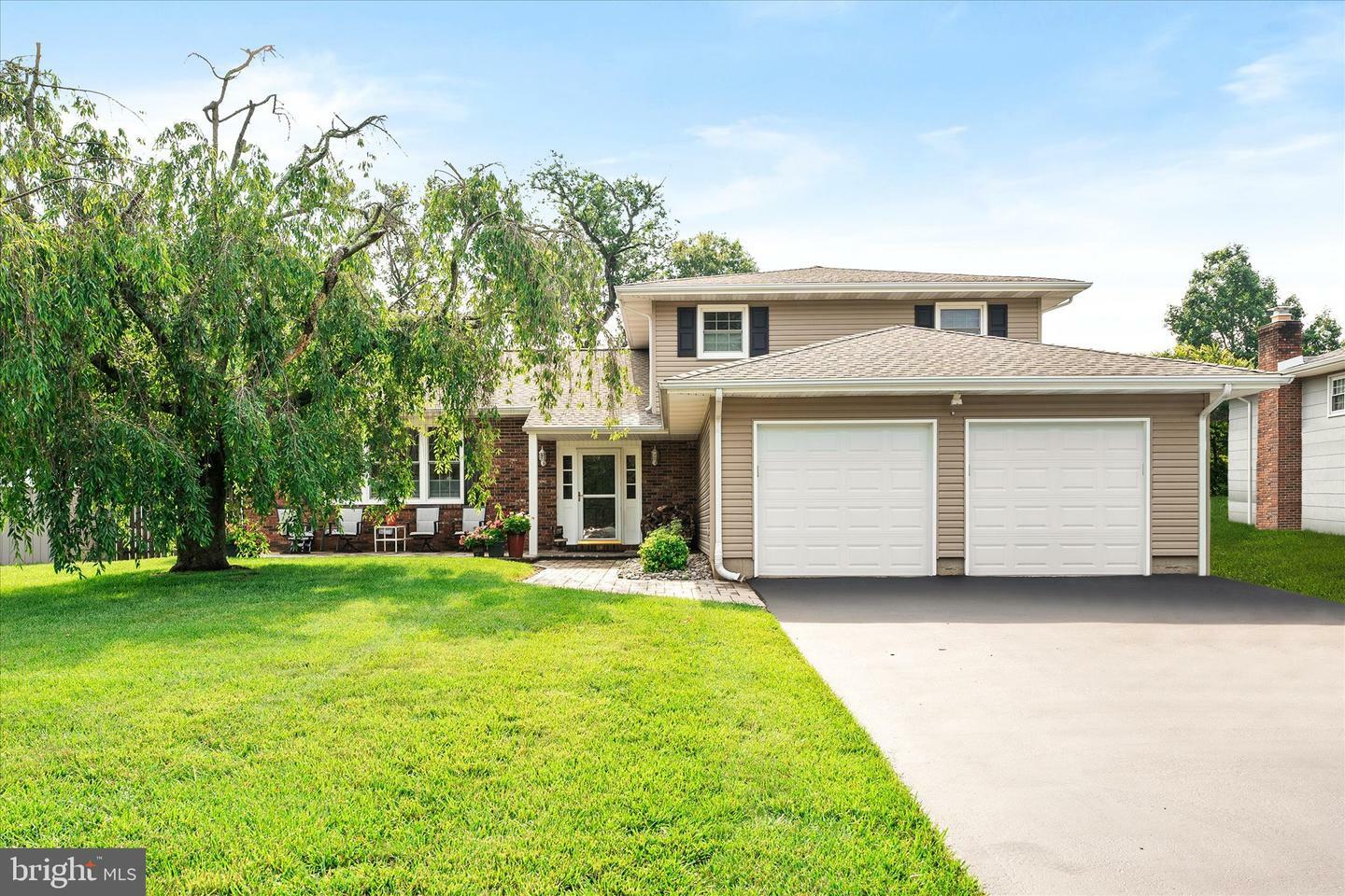 Property Photo: 85 Tudor Drive NJ 08690