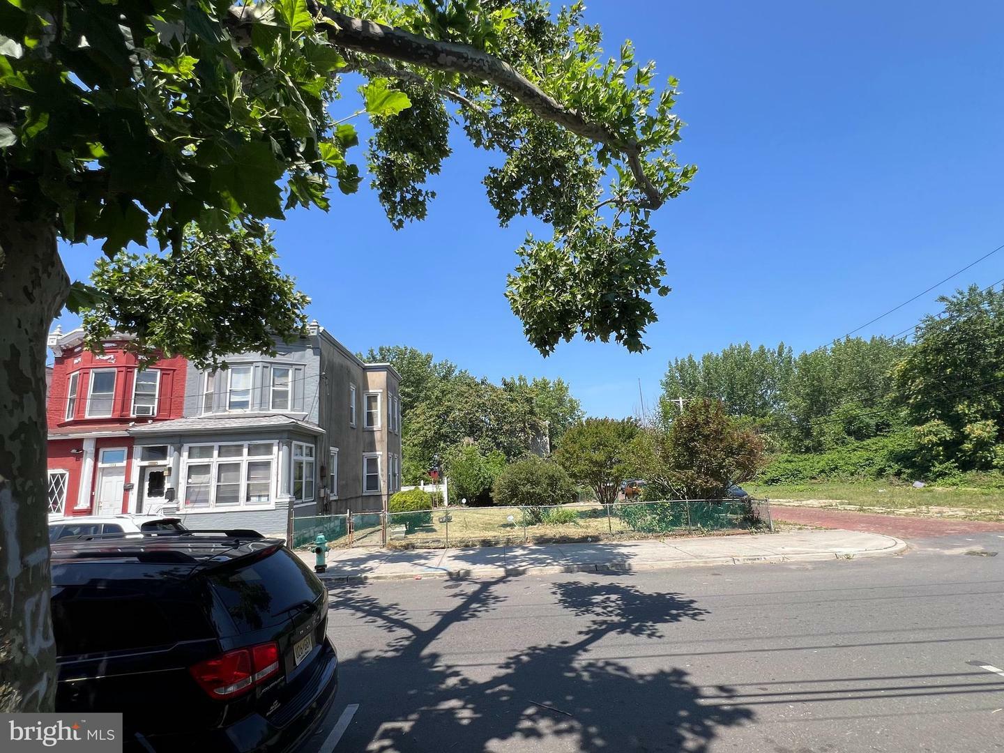 Property Photo: 1009 N 6th Street NJ 08102