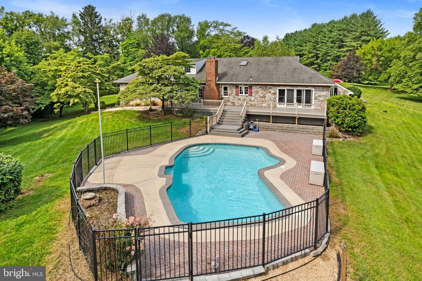Property Photo: 1619 Clearview Drive PA 19425