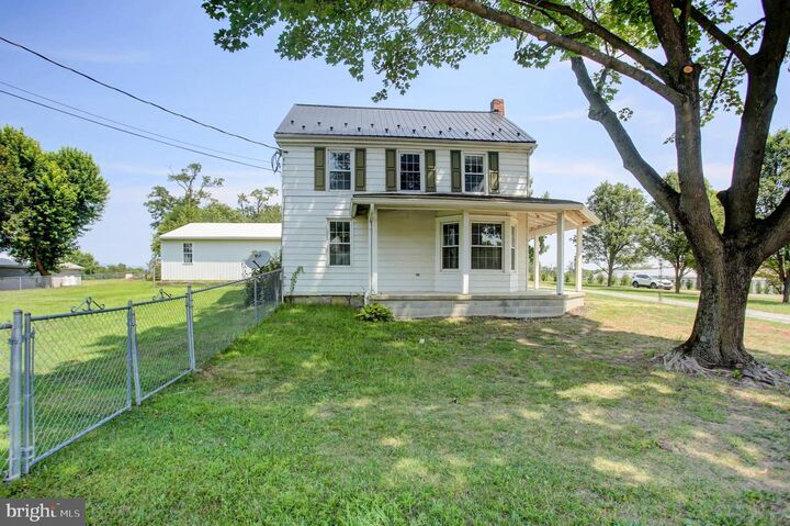 Property Photo:  5089 Buchanan Trail W  PA 17225 