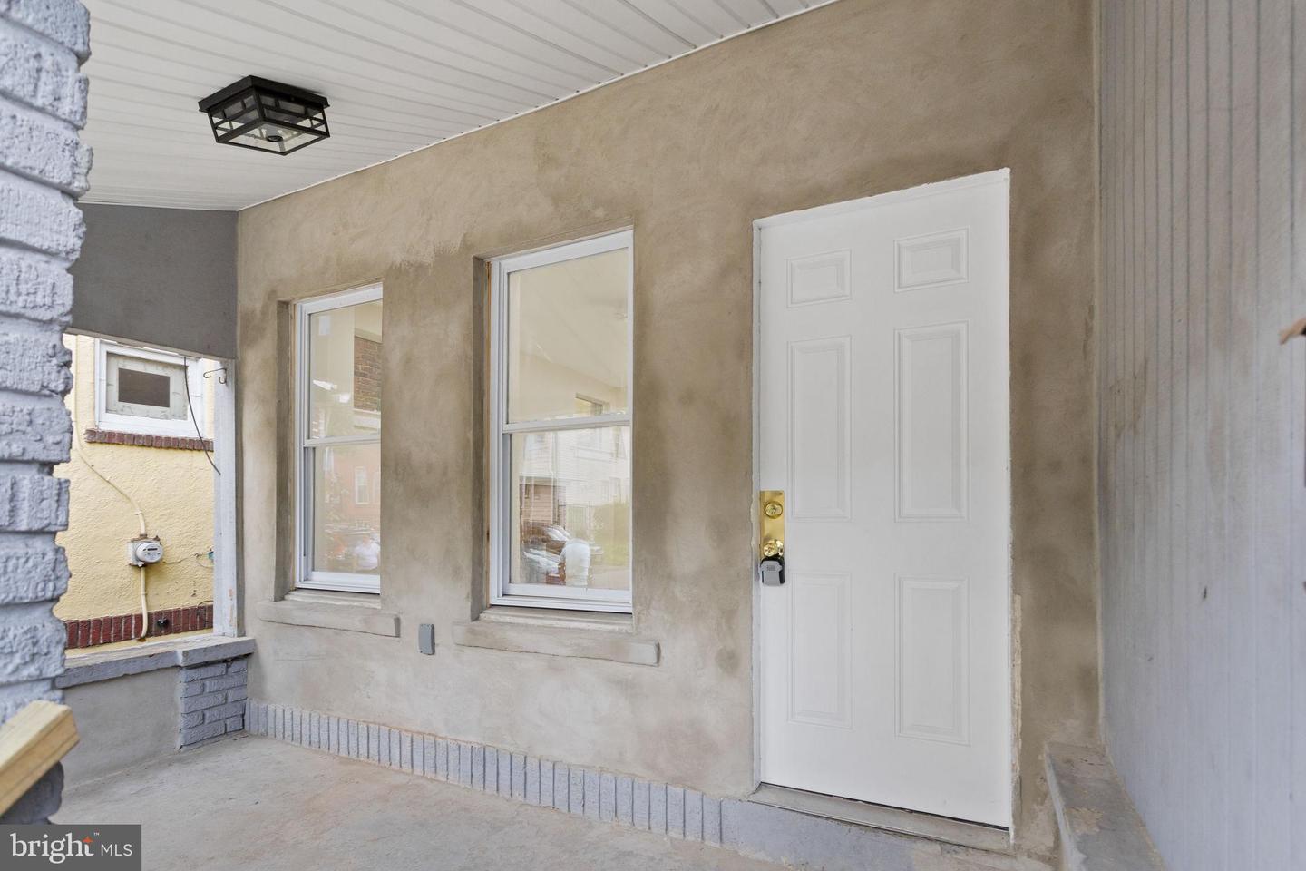 Property Photo: 466 Stuyvesant Avenue NJ 08618