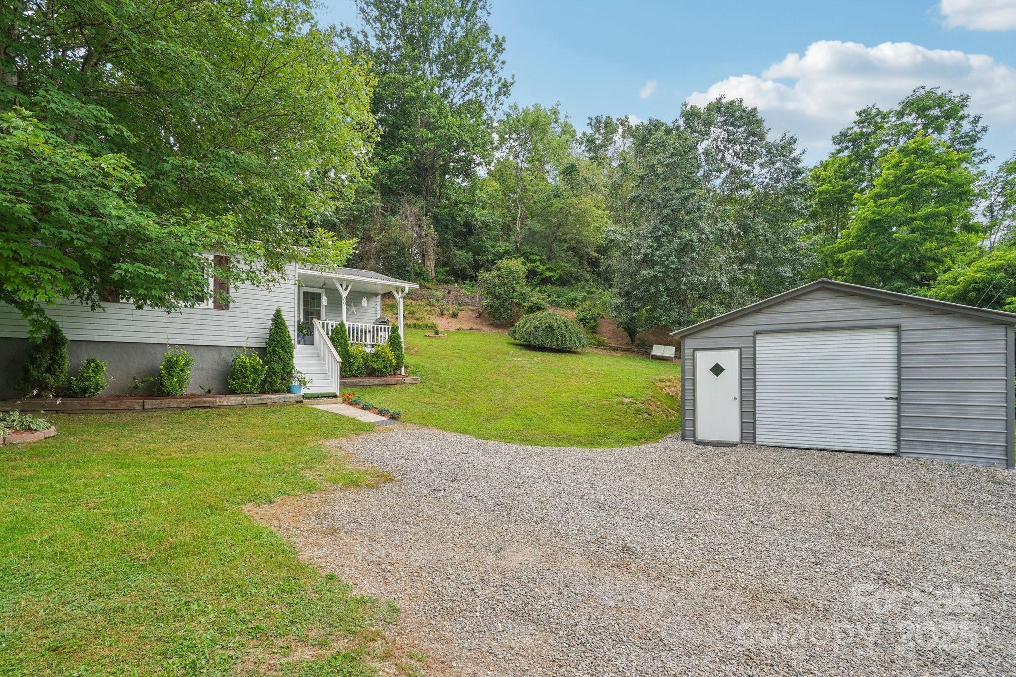 Property Photo: 69 Devlin Street NC 28716