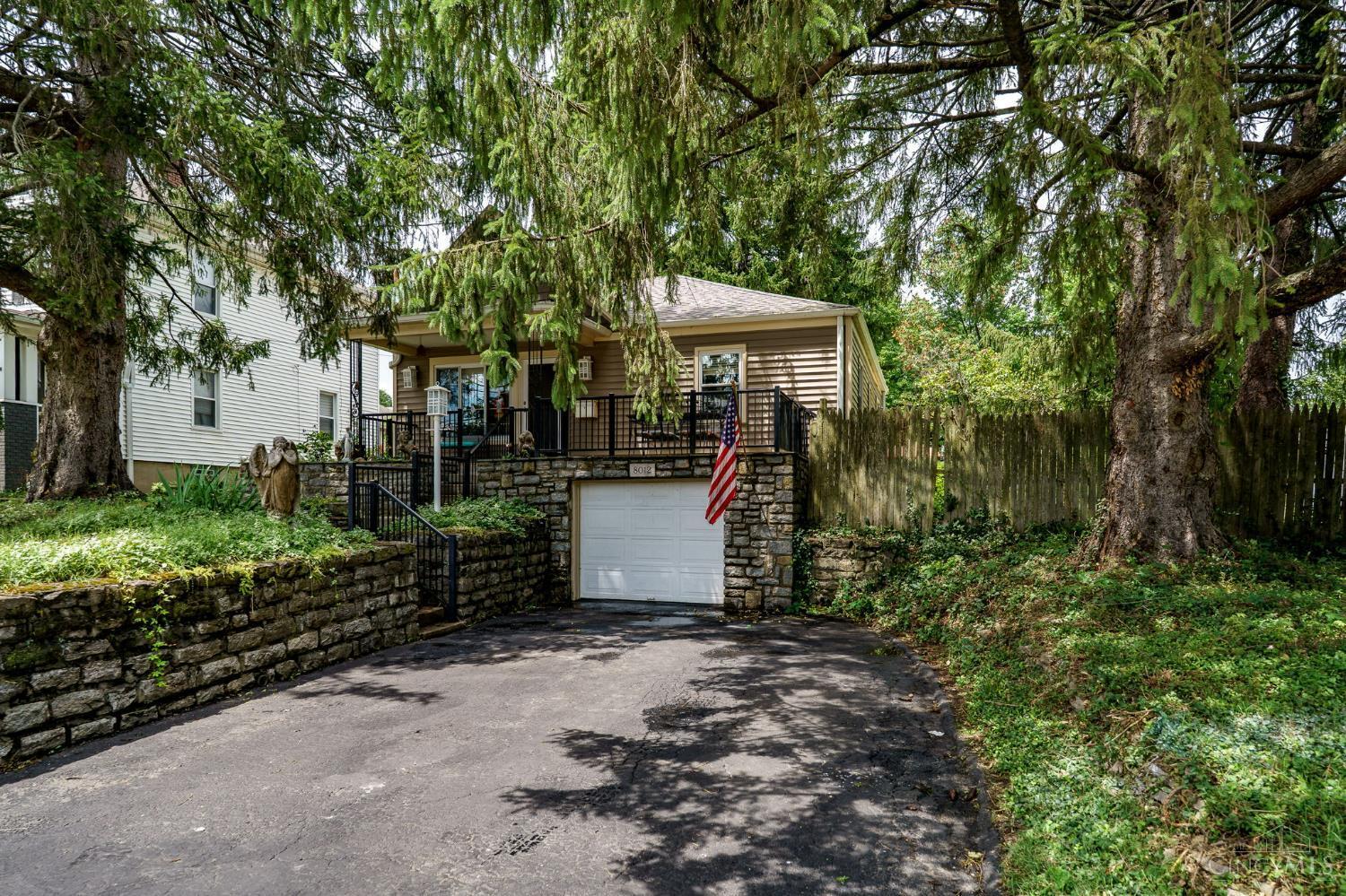 Property Photo: 8012 Euclid Avenue OH 45243