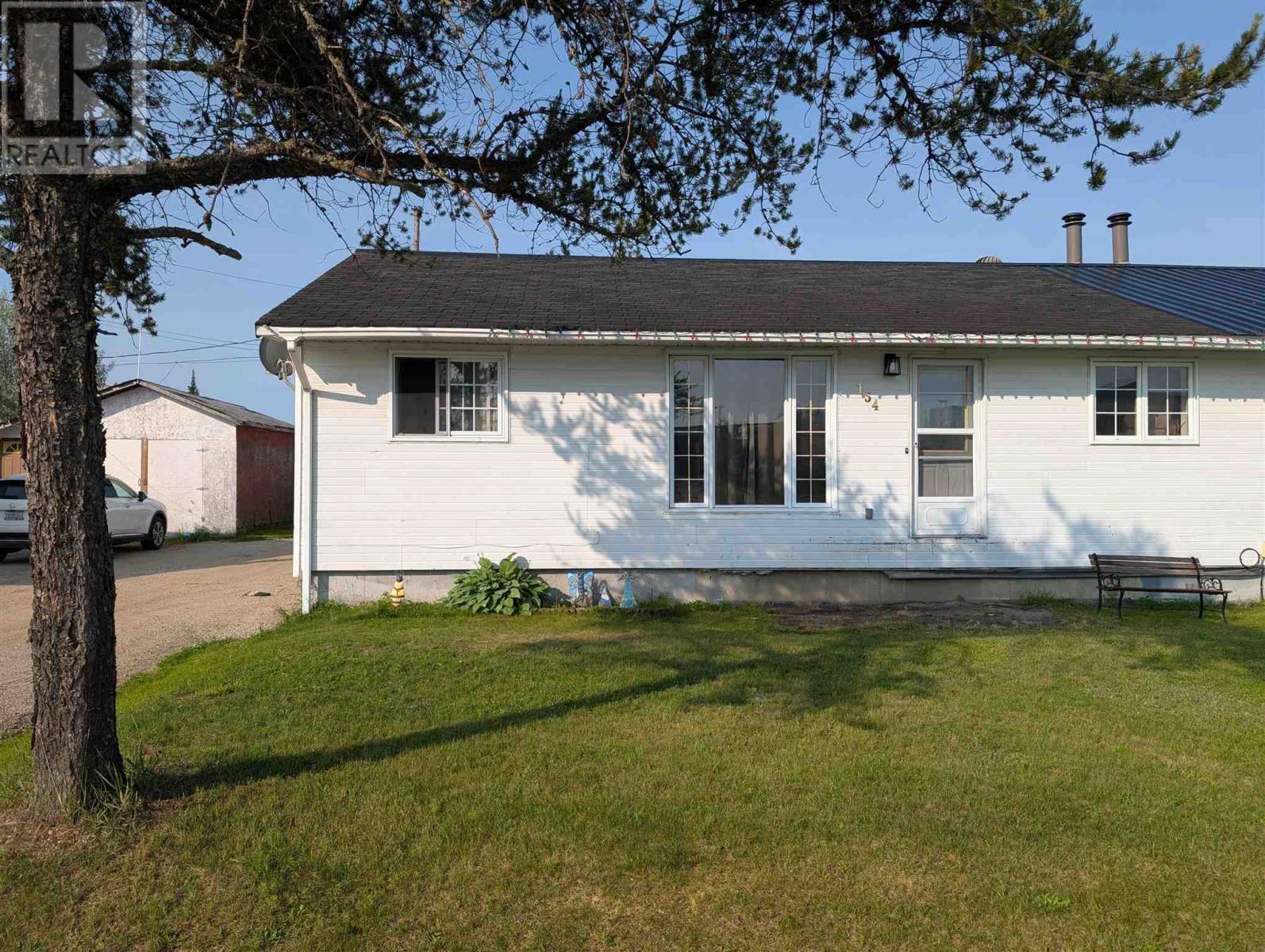Property Photo: 154 Avenue Du Parc ON P0S 1B0