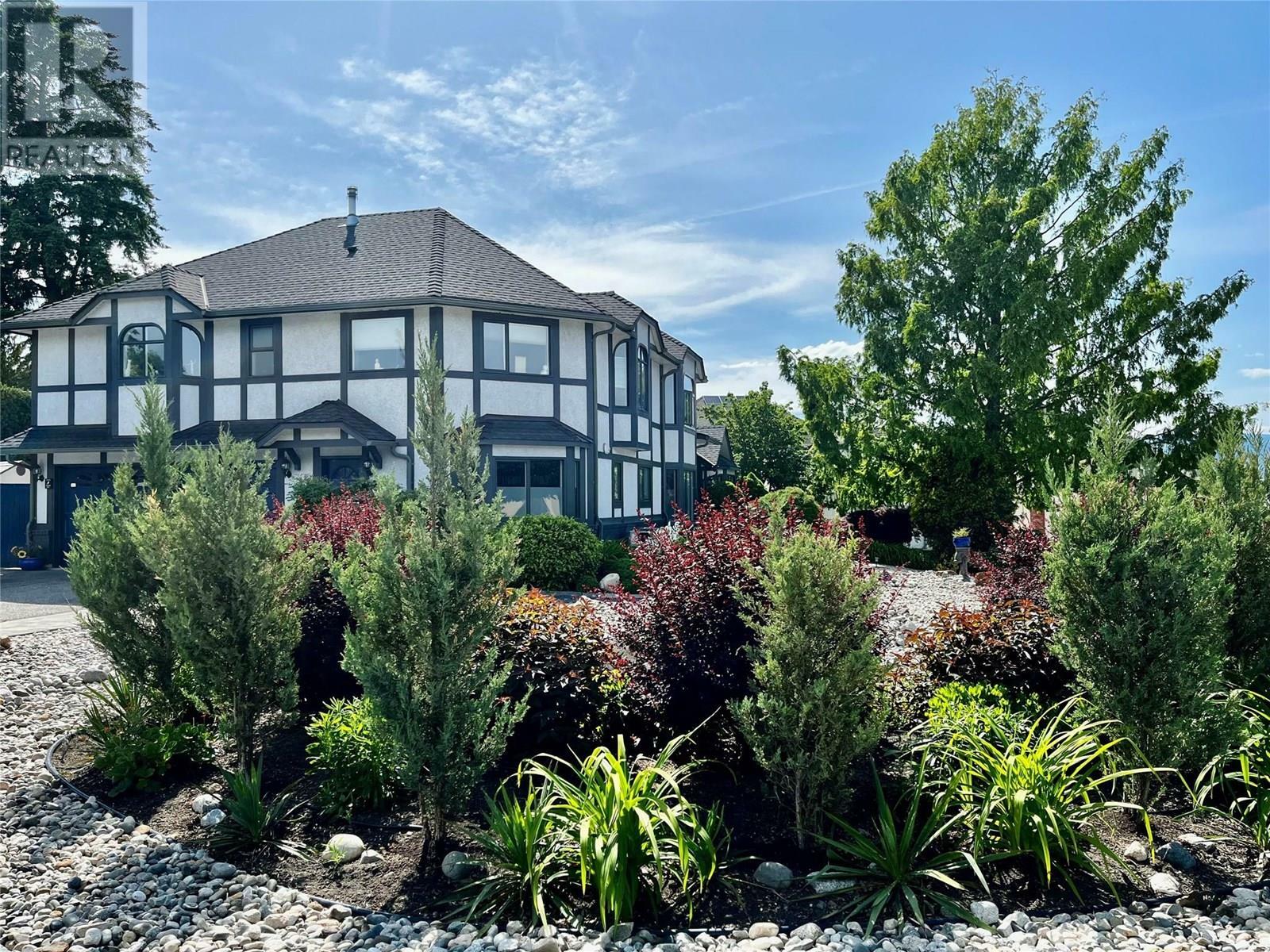 437 Duke Court  Kelowna BC V1W 3A2 photo